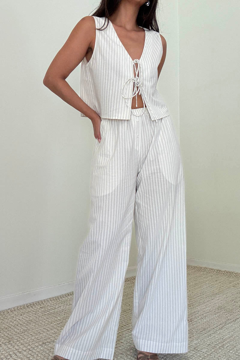 Serena Tie Front Top