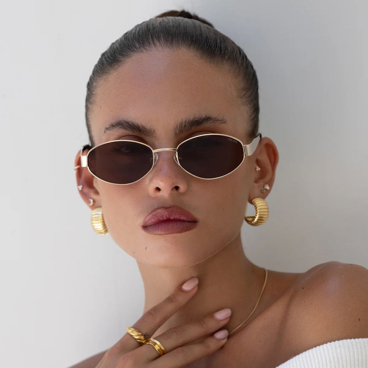 Soho Oval Sunglasses
