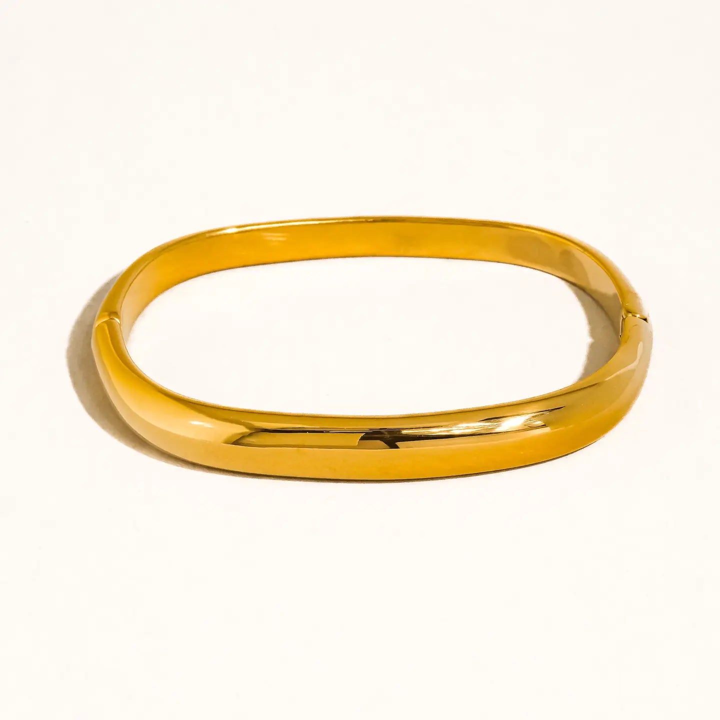 Renzi Gold Non-Tarnish Classic Bangle